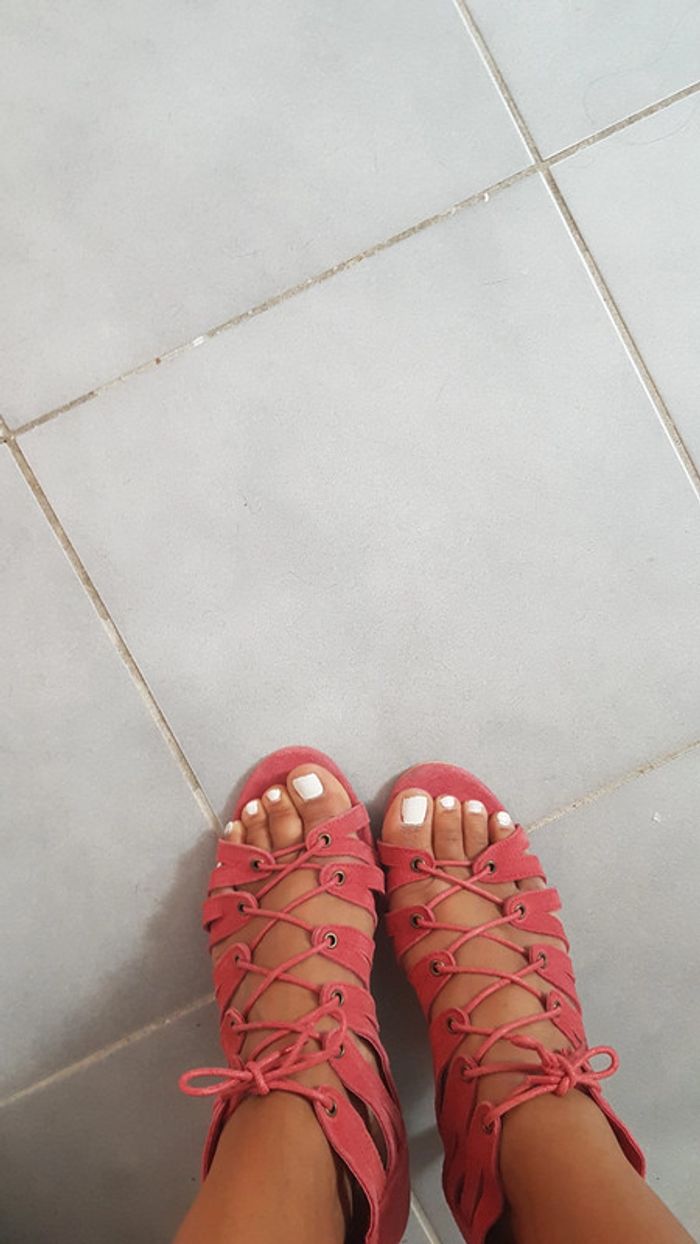 Chaussures à talons - photo numéro 2