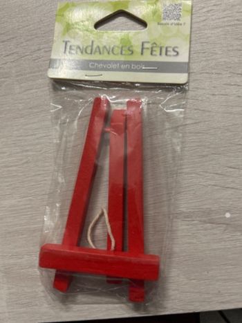 Lot de 10 minis chevalets rouge