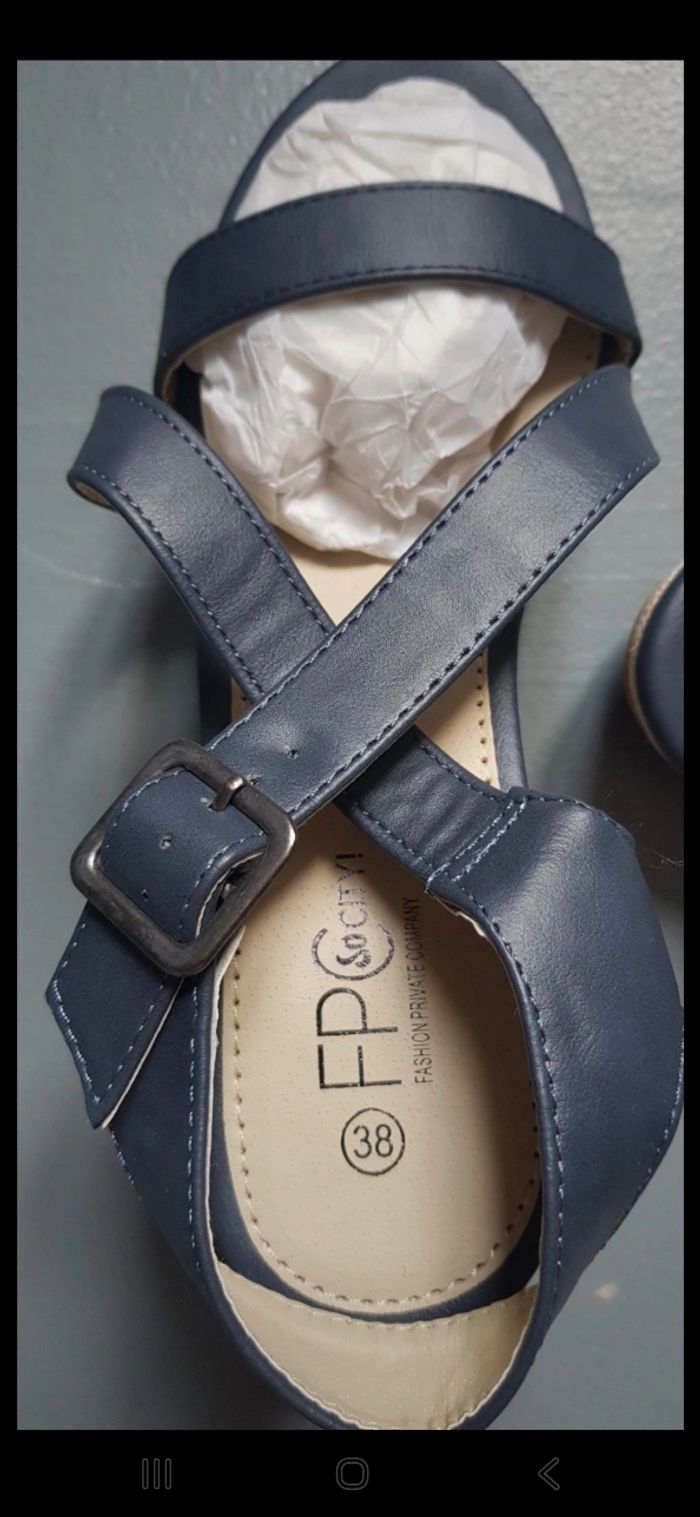 Sandales compensées - photo numéro 6