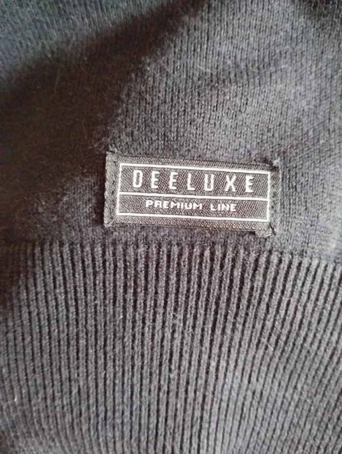 🌸Sweat noir Deeluxe Taille 40🌸 - photo numéro 7