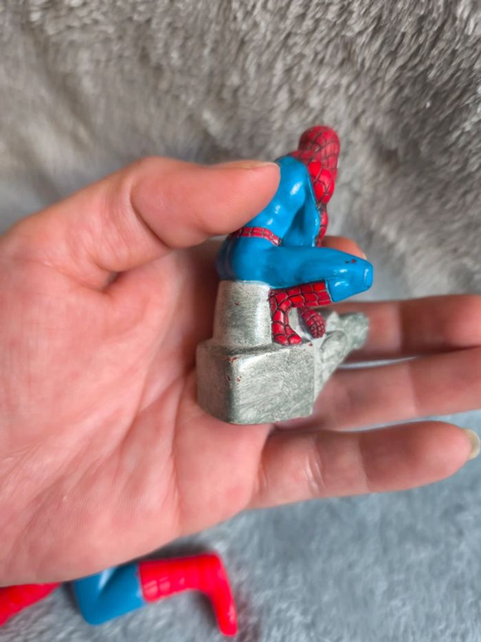 Lot 3 figurines spiderman marvel - photo numéro 5