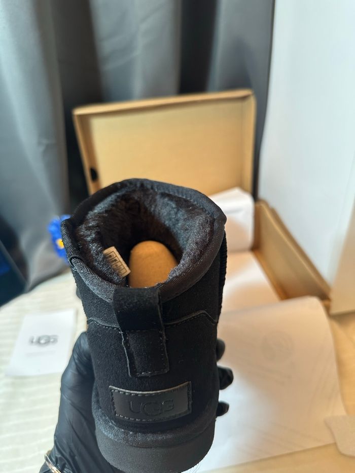 Botte Ugg Classic Ultra Mini - NOIR - photo numéro 5