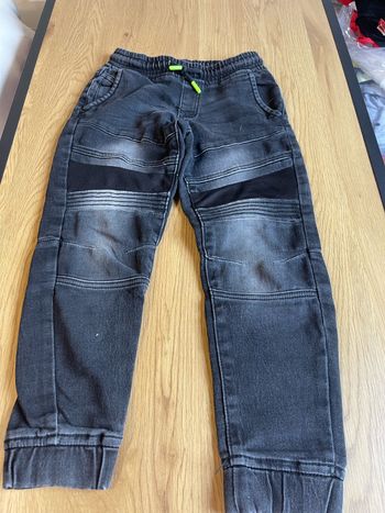 Jeans garçon taille 134