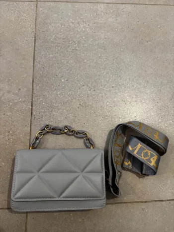 Sac à main et bandoulière gris/bleu, très bon état, 20x12cm