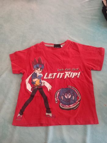 T-shirt beyblade