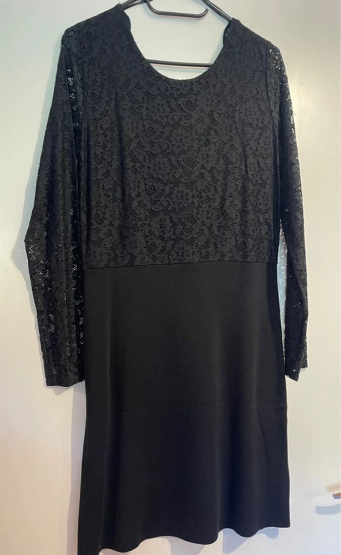 Robe Morgan dentelle dos nu