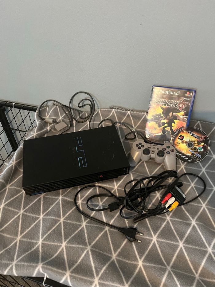 Console ps2 + manette + jeu - photo numéro 2