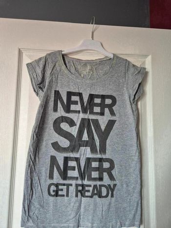 Tee shirt