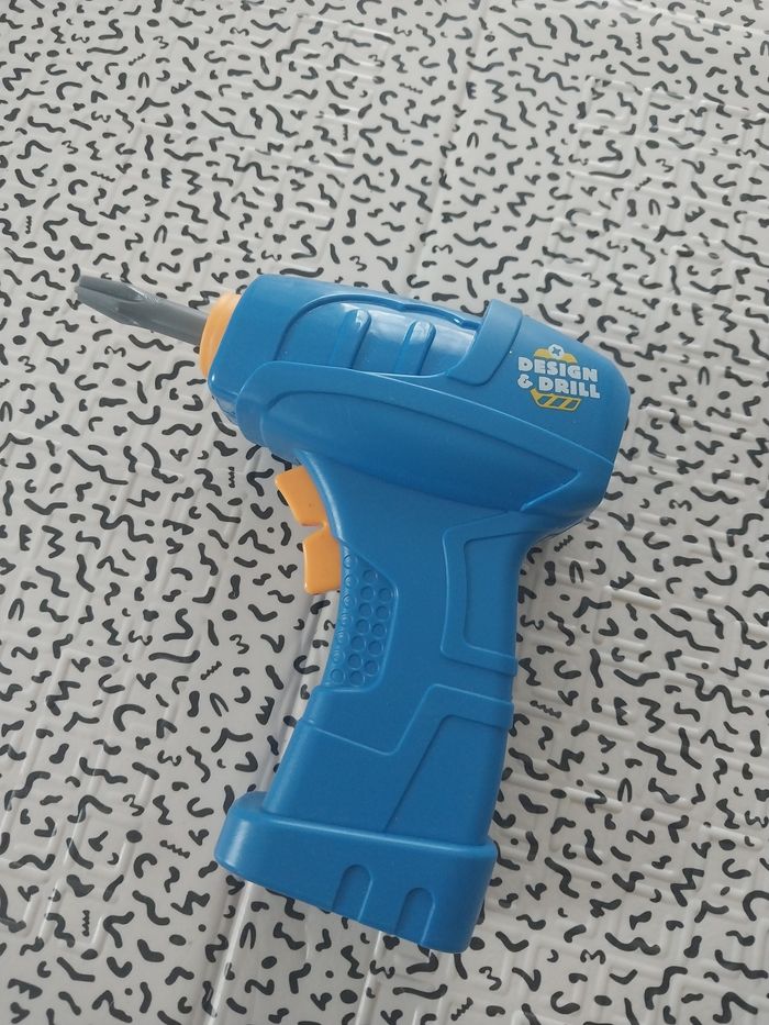 jeu de construction enfant visseuse électrique design & drill + accessoires éducatif motricité fine - photo numéro 9