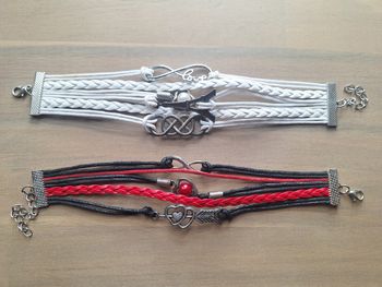 Lot 2 bracelets multiples