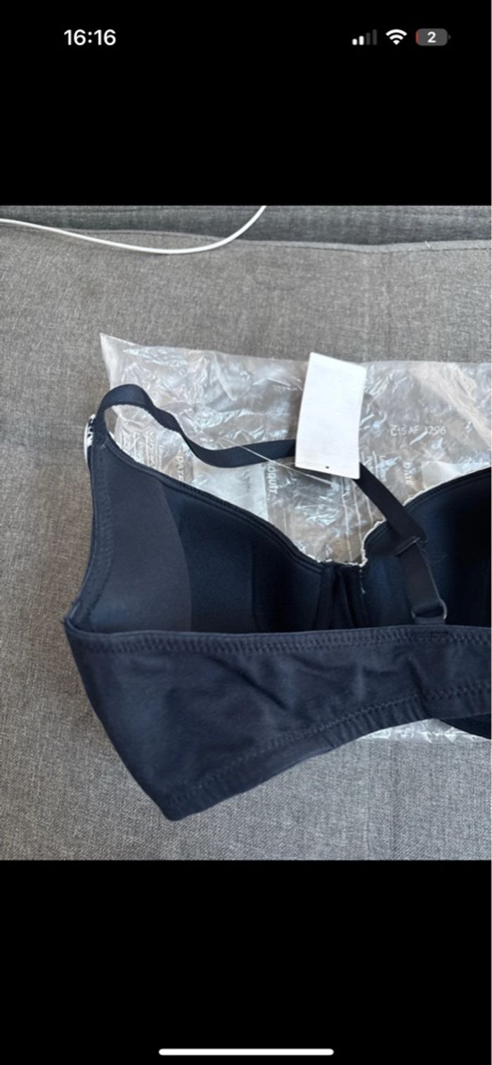 Soutien gorge 100C - photo numéro 3