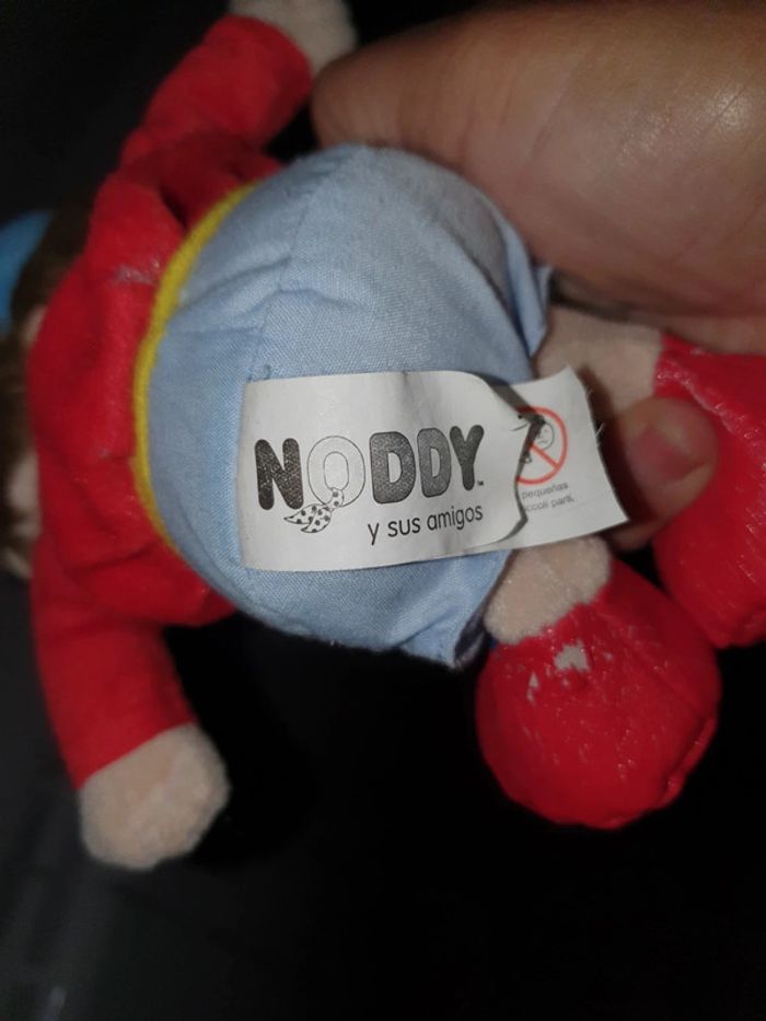 Peluches Oui oui - photo numéro 10