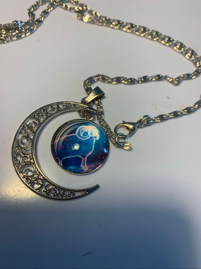 Pendentif bélier lune - photo numéro 3
