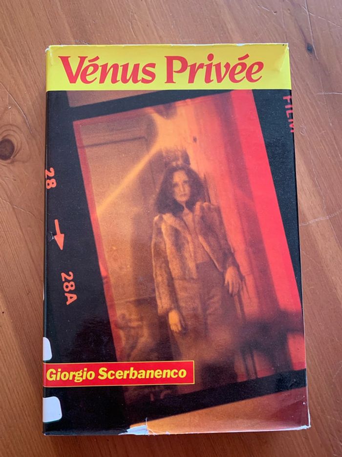 Venus privée roman policier