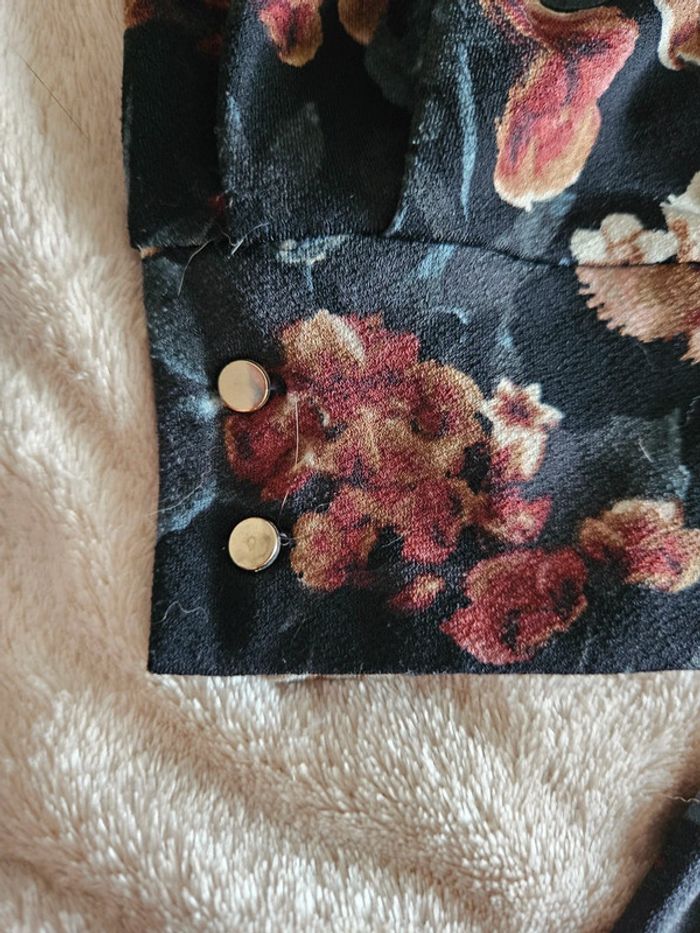 Robe cache coeur fleurie H&M - photo numéro 4