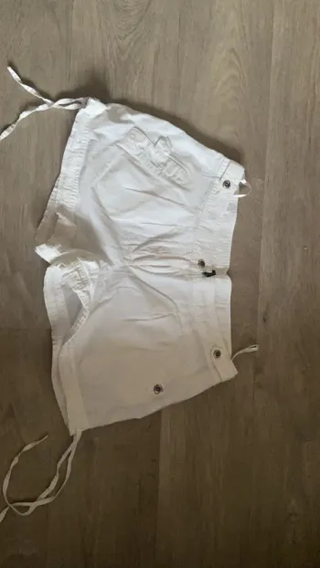 Short nafnaf