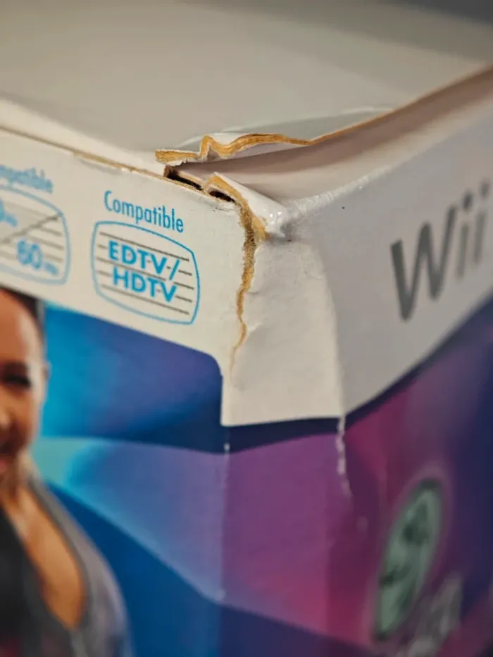 Jeu Nintendo Wii : Zumba Fitness avec ceinture et coffret - photo numéro 12