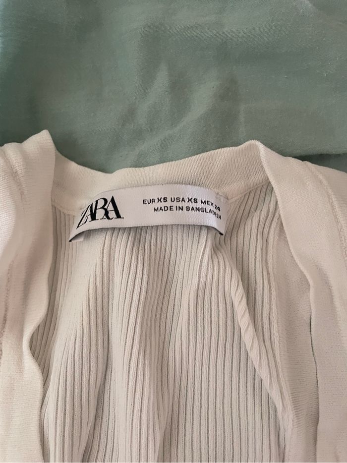 Lot de 2 débardeurs - Zara - Taille XS - En excellent état - photo numéro 6