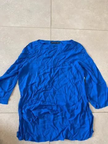 Blouse bleue Zara woman, taille M, très bon état