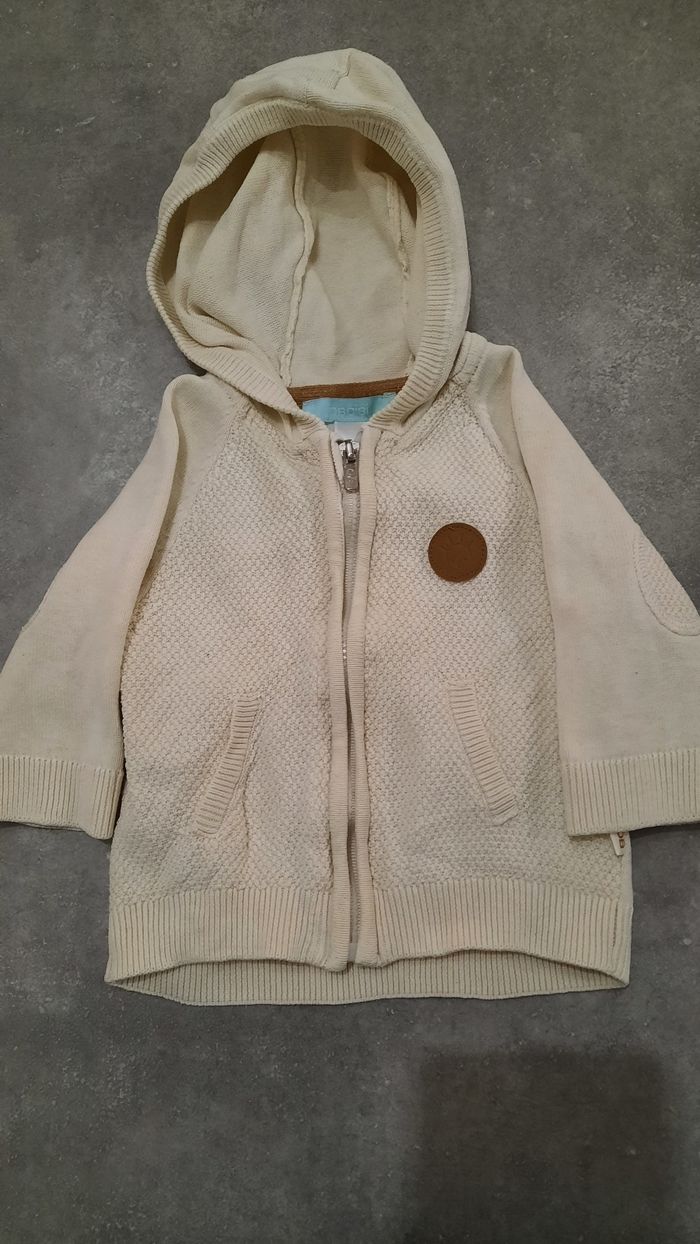 Jolie gilet 3 mois