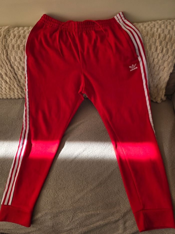 Basket de jogging  adidas mixte taille xl etzt neuf - photo numéro 3