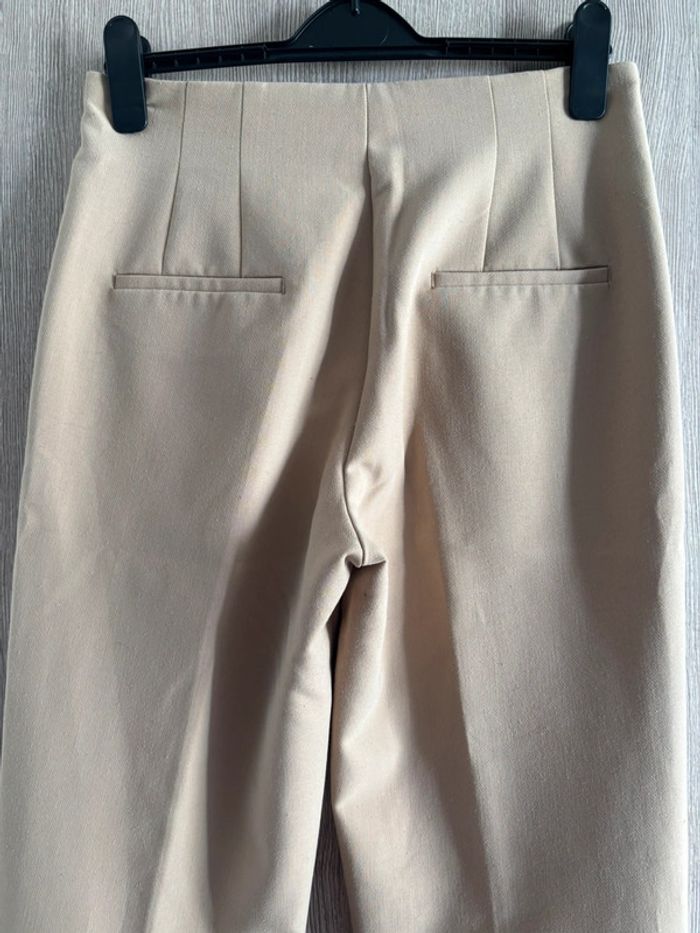 Sublime pantalon à pince 7/8eme beige - Zara - T36 - photo numéro 7