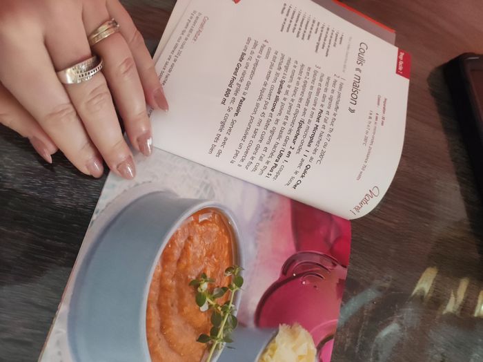 Livre cuisine - La tomate .. nous épate ! - Tupperware - photo numéro 3