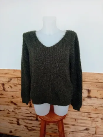 Pull kaki