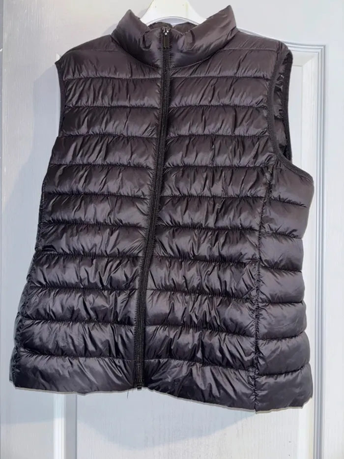 Doudoune sans manche neuve taille L