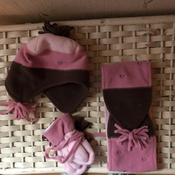 Ensemble écharpe, bonnet et gants