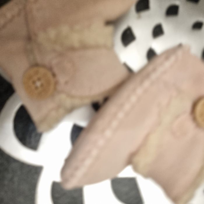 boots UGG taille 16 - photo numéro 5