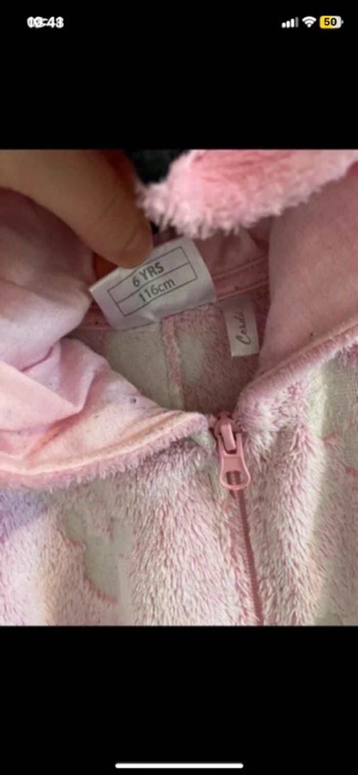 Combinaison pyjama Minnie taille 6 ans - photo numéro 7