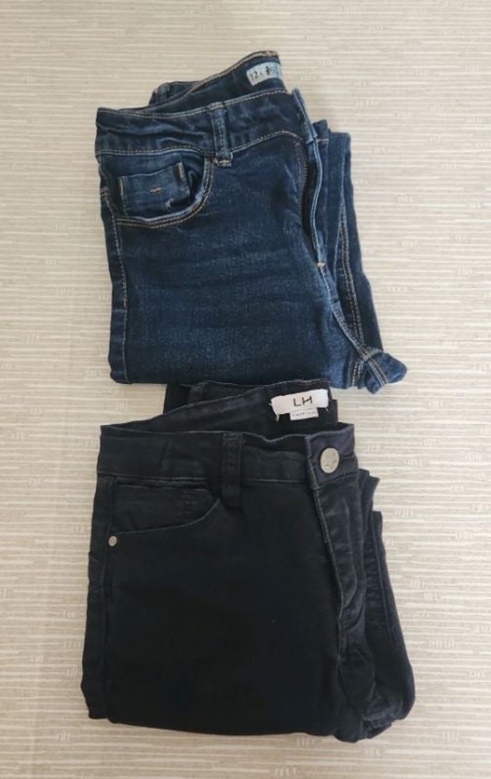 Lot de 2 pantalons taille 12 ans