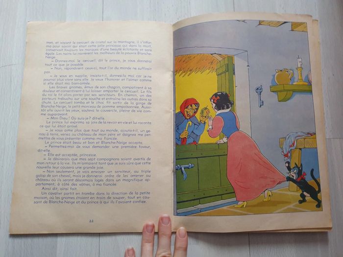 Sublime livre ancien illustré blanche neige 1958 - photo numéro 2