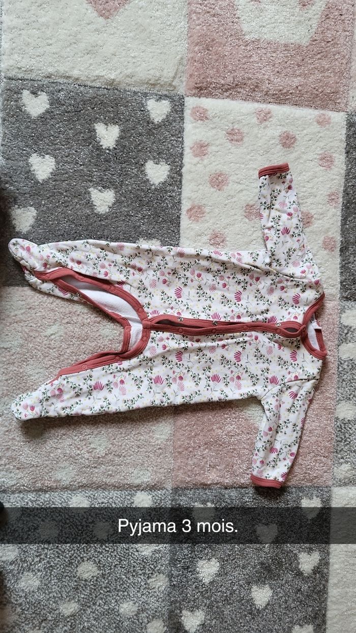 Pyjama 3 mois - photo numéro 9