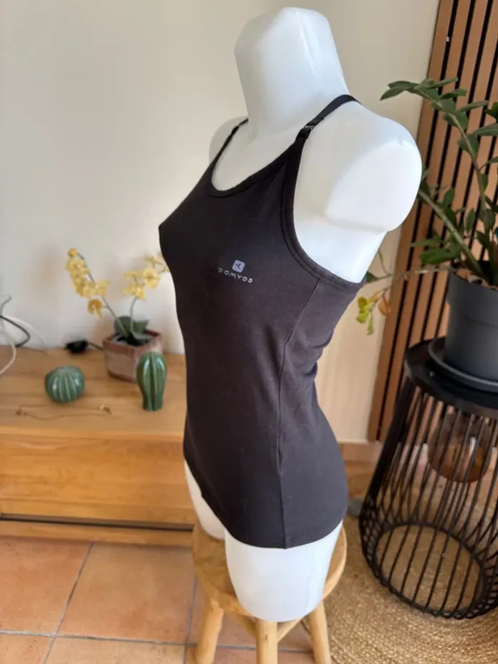 Débardeur avec brassière intégrée - photo numéro 3