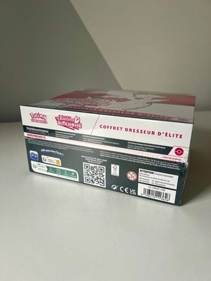 Etb coffret dresseur d’élite flamme blanche ev10.5 cartes Pokémon - photo numéro 5
