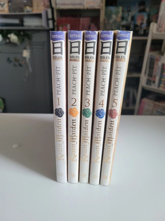 Lot 5 premiers tomes du manga rozen maiden saison 1 - photo numéro 13