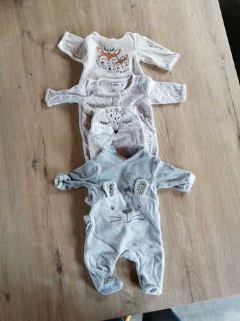 Pyjama 1 mois