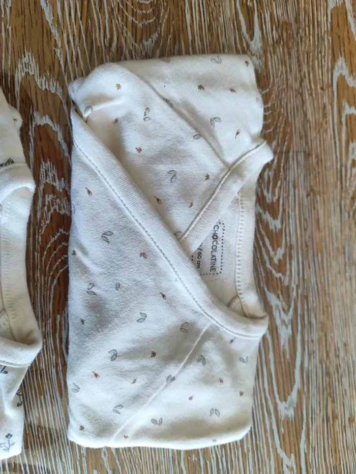🍁 lot de 2 bodies neufs taille 3 mois 🍁 - photo numéro 2