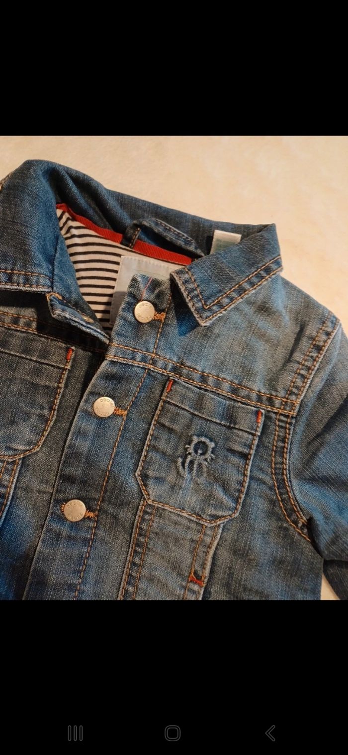 Veste en jean bébé taille 6 mois - photo numéro 2