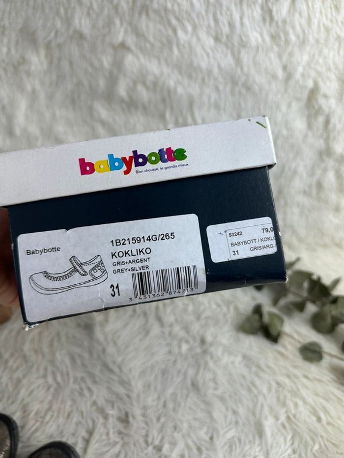 Paire de babies argentées Babybotte taille 31 - photo numéro 6