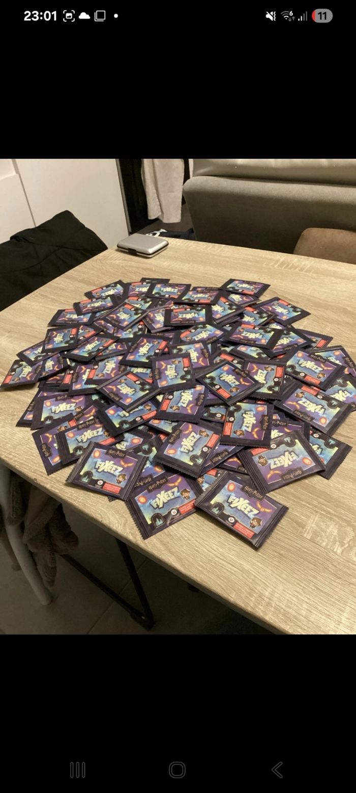 125 pochette fixeez Harry Potter Super U neuf - photo numéro 2