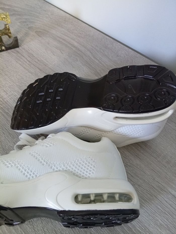 Jolie paire de baskets légère confortable semelle avec coussin d' air - photo numéro 5