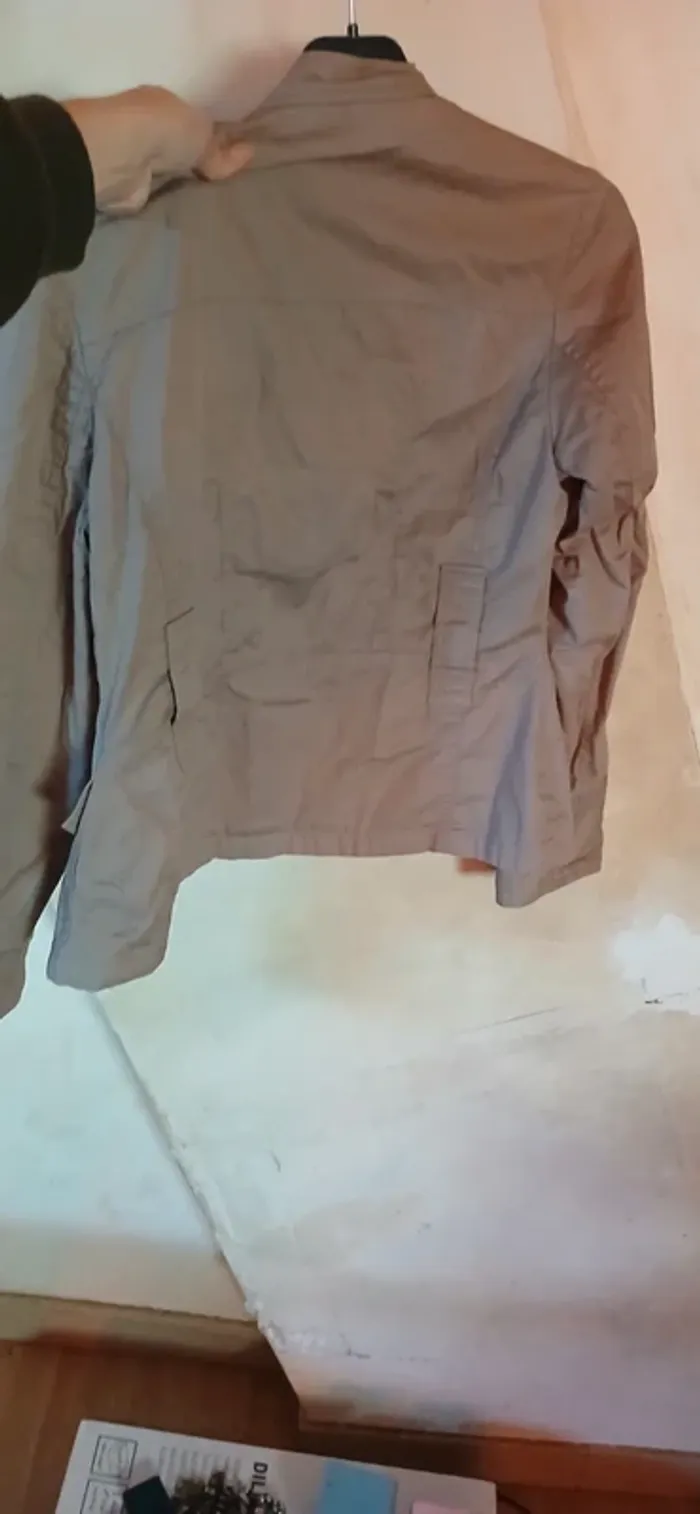 Veste beige clair - photo numéro 2