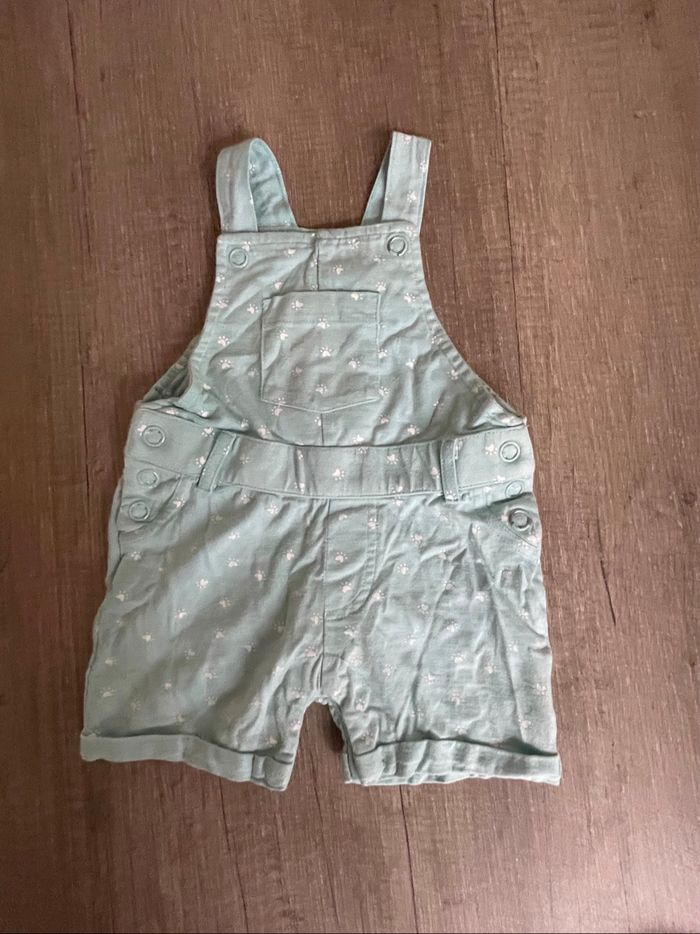 Ensemble salopette short + t-shirt 12 mois - photo numéro 2