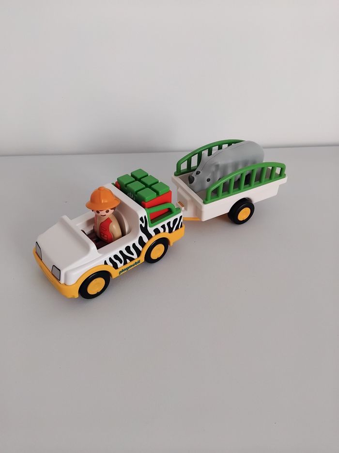 PLAYMOBIL 123 Voiture du Zoo  6743 Junior Complet 🦏 - photo numéro 3