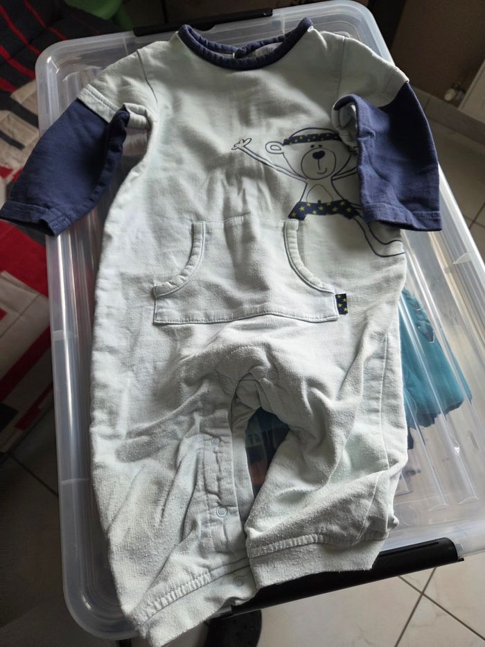 2 pyjamas - photo numéro 2