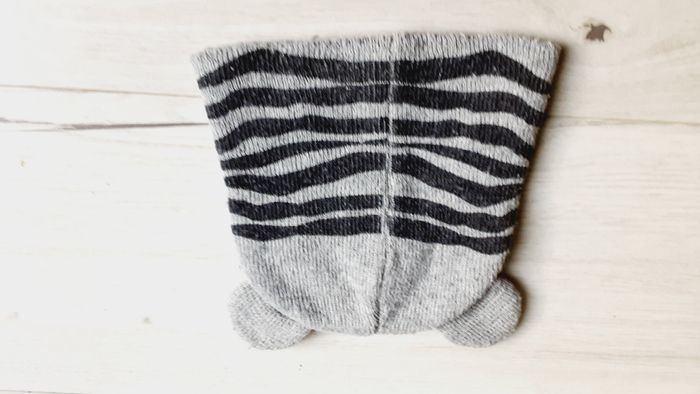 Vêtement garçon bonnet gris tigre Tex 6/8 ans - photo numéro 2