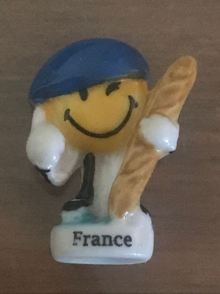 2 fèves Pays France et Japon - photo numéro 3
